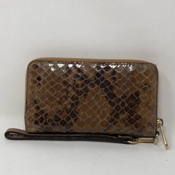 Michael kors snake print ph case wallet/wristlet - Picture 3 of 7